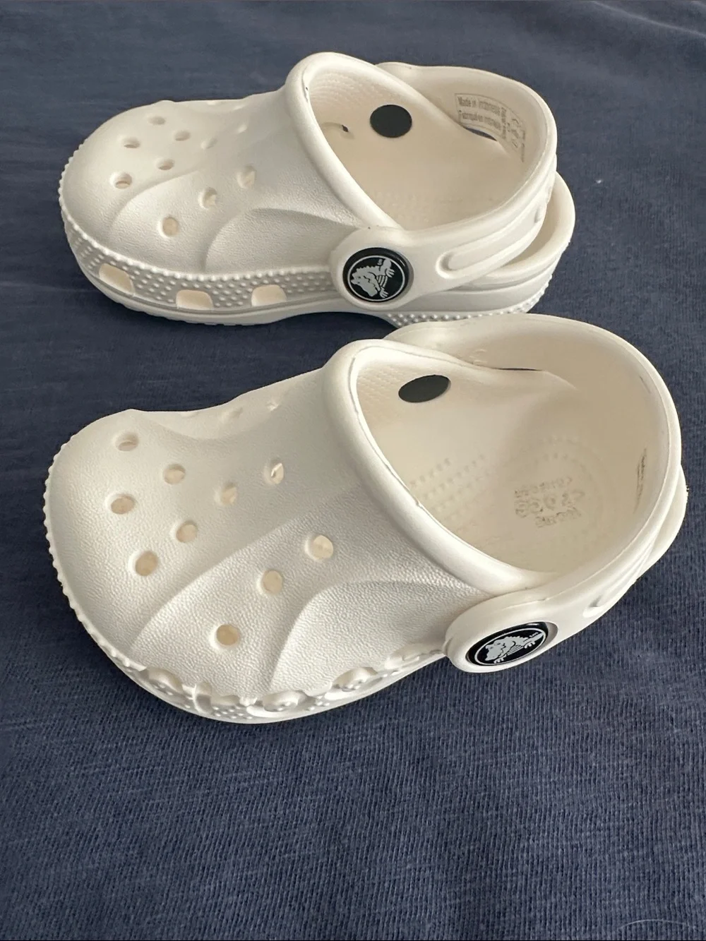 CROCS Baby Classic Clog in White Size 4